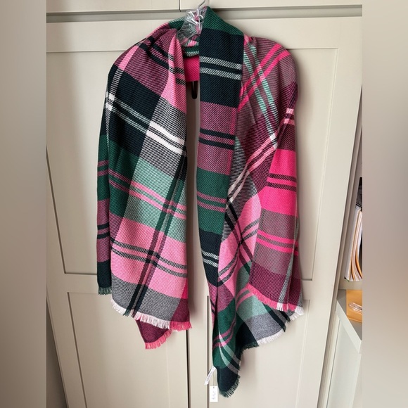 NWT Talbots Pink White Navy & Green Plaid Blanket Scarf Approx 29x76 Never Worn - Picture 1 of 6